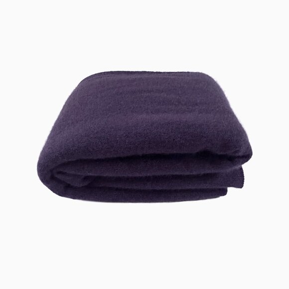 White+Warren Cashmere Travel Wrap Blanket Scarf Shawl Deep Plum Cozycore Luxury - Picture 1 of 6
